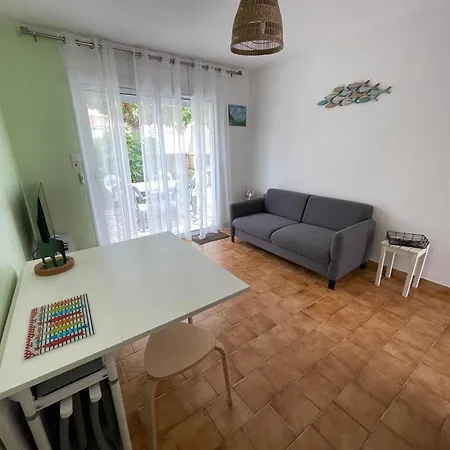 Maison De Sur Oleron 펜션 *